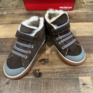 See Kai Run | NIB Size 12 | Shearling and Suede High Top Sneakers | Easy on 👟